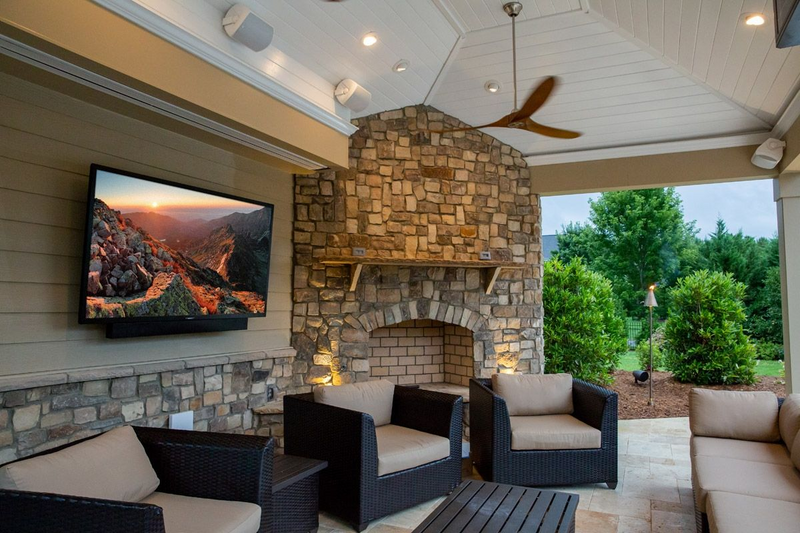 SunBrite Verdana Series | Televisor De 55" | 4K | Outdoor TV | LED | HDR | Full Shade | Black