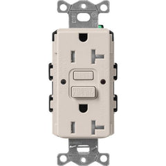 Lutron Claro | Tomacorriente Dúplex | 20A GFCI (Satin Colors)