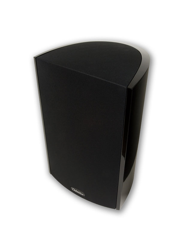 Bocina bookshelf o surround con tweeter de 1”, bass/mid de 4.25” y un radiador de bajo de 4.25"